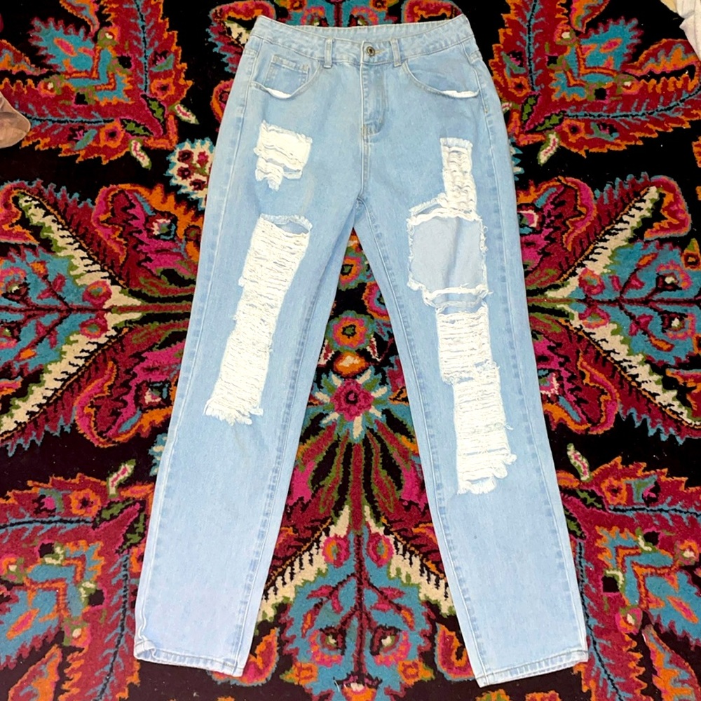 SHEIN Distressed Jeans 6